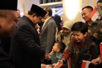 Presiden Prabowo Subianto bersama Presiden Turki Recep Tayyip Erdogan menyapa para pelajar Indonesia di Turki. (Dok. Tim Media Prabowo)

